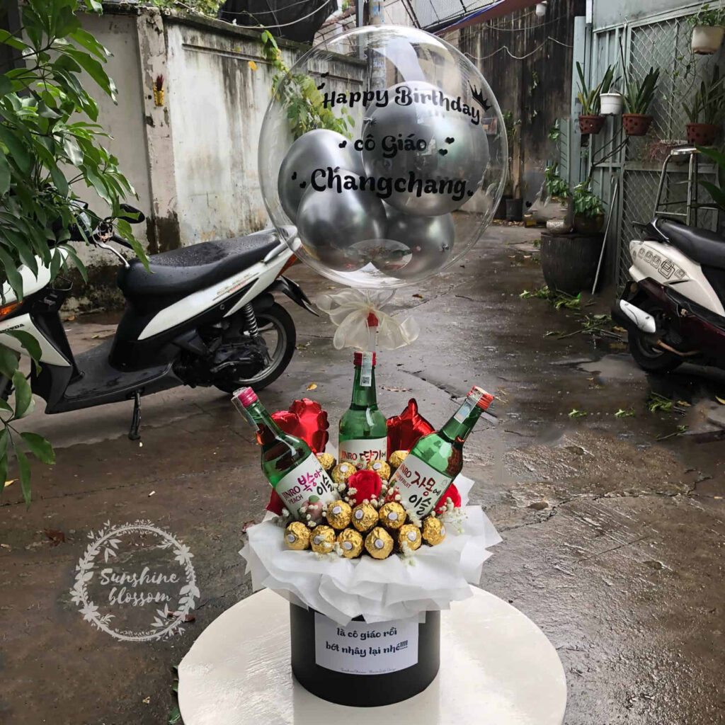 Hop-hoa-3-soju-jinro-ket-hop-hoa-hong-va-15-socola-ferrero-rocher-htu044